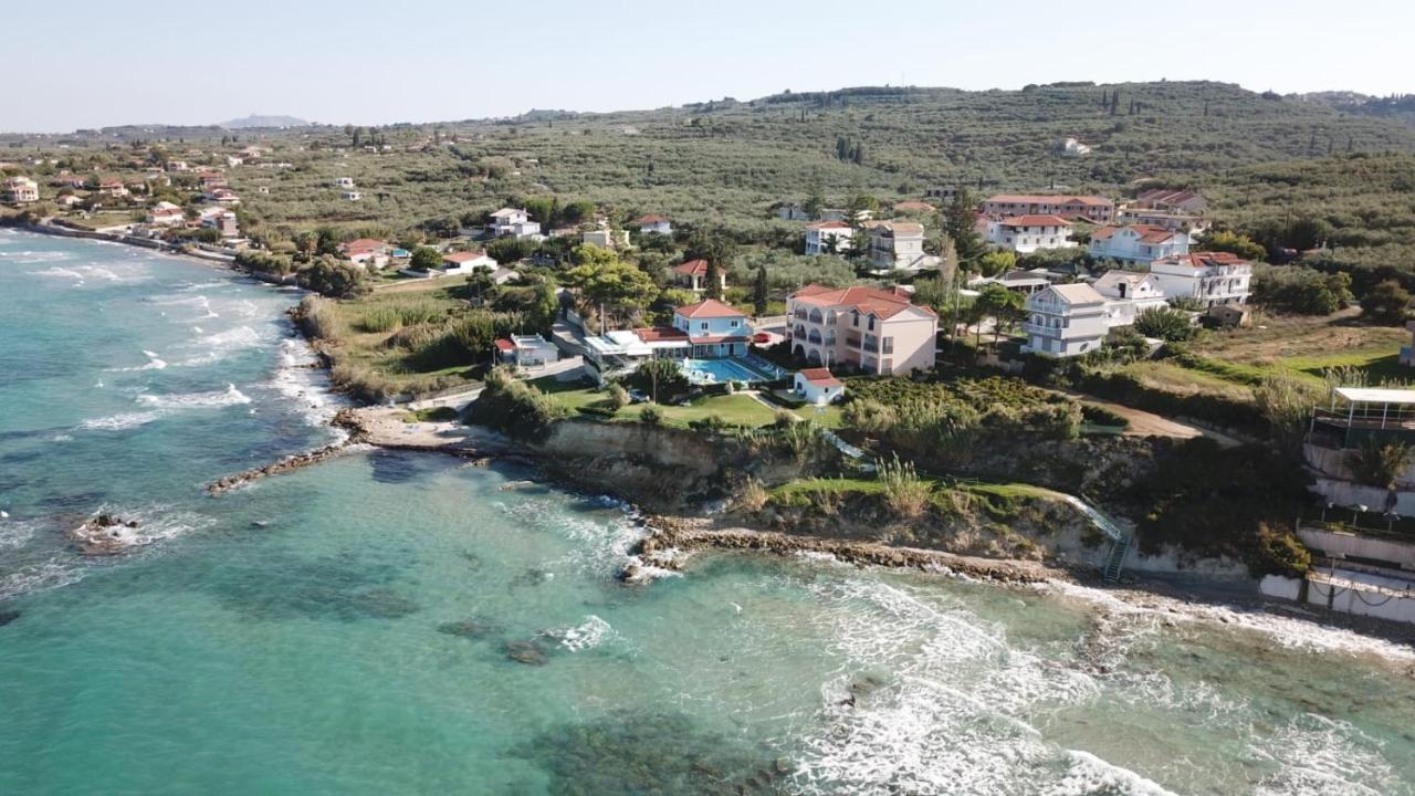 Villa Antonis Deluxe Apartments Amoudi Luaran gambar